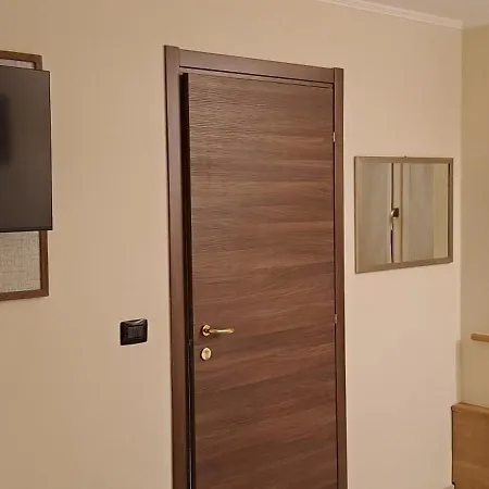 فندق مبيت وإفطار Monastero Dubino